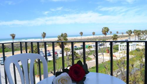 Twin Room with Sea View