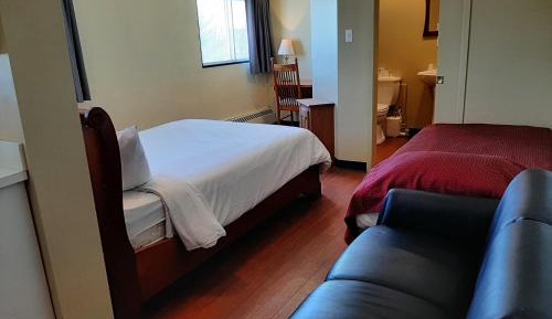 Family Room with Private Bathroom