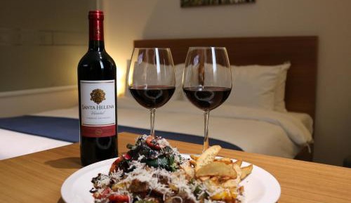 Special Offer - Deluxe Double Room + Romance Couple Package