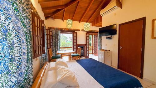 Deluxe Suite with Spa Bath