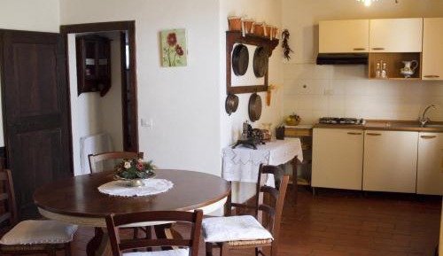 One-Bedroom Apartment with Sofa Bed