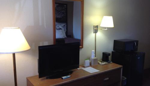 Deluxe Double Room with Two Double Beds - Non-Smoking