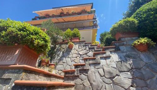 Deluxe Double Room with Balcony and Sea View