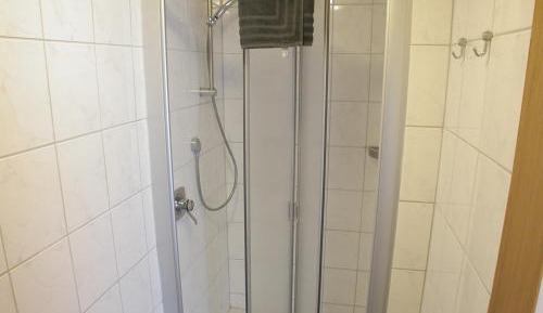 Single Room with Private External Bathroom