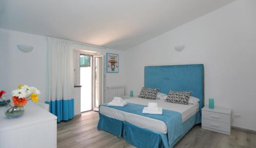 Two-Bedroom Townhouse