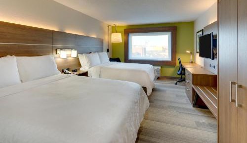 Standard Queen Room with Two Queen Beds