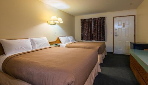 Queen Room with Two Queen Beds
