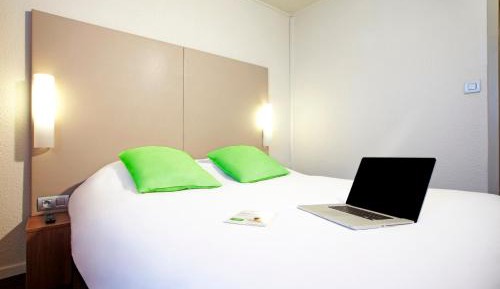 Quadruple Room Next Generation - 1 Double Bed 2 Single Beds