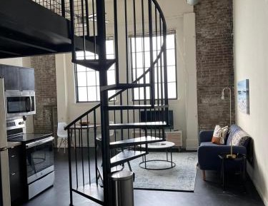 Apartment - Split Level