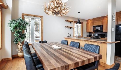Three-Bedroom Chalet