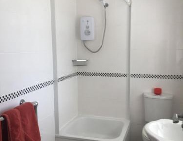 Twin Room with Bathroom