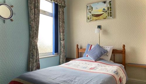 Single Room with Private Bathroom