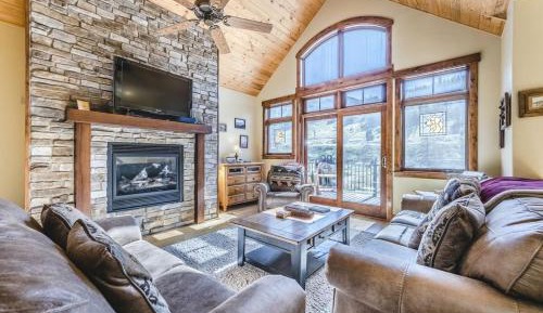 Three-Bedroom Townhouse