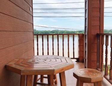 Deluxe Double Room with Balcony and Sea View