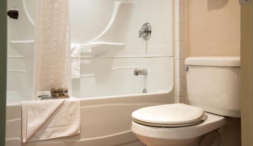 Deluxe Queen Room with Two Queen Beds