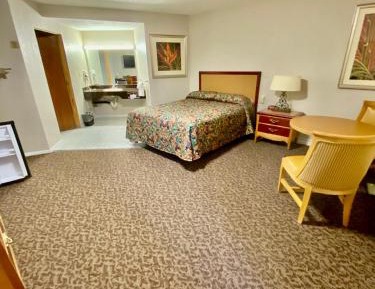 Queen Room - Disability Access