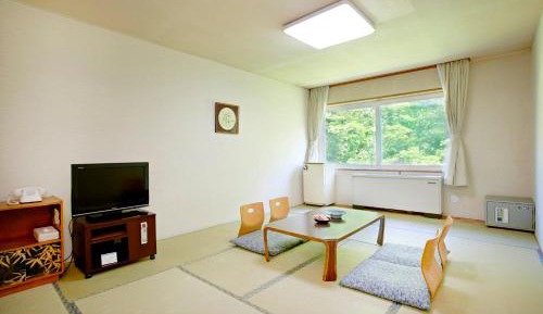 Japanese-Style Room