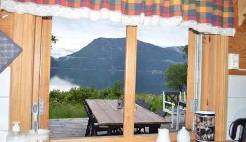 Superior Cottage with Fjord View
