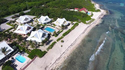 Three-Bedroom Beachfront House