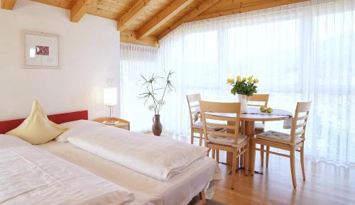 One-Bedroom Apartment with Balcony (4 Adults)