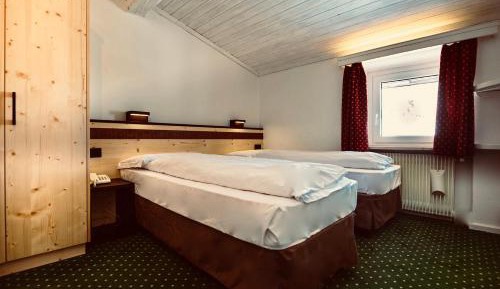 Small Double or Twin Room