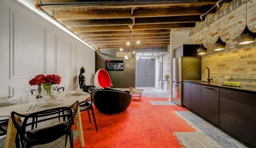 King Suite