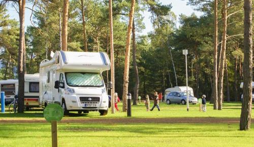 Empty lot for own caravan