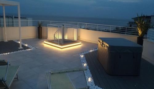 King Suite with Spa Bath