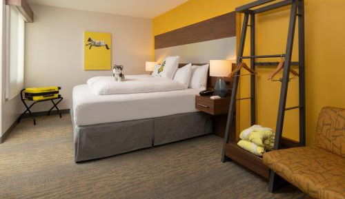 Z King Mobility Accessible w/Tub