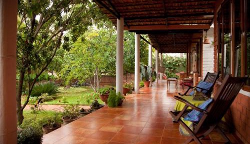 Standard Double or Twin Room with Garden View