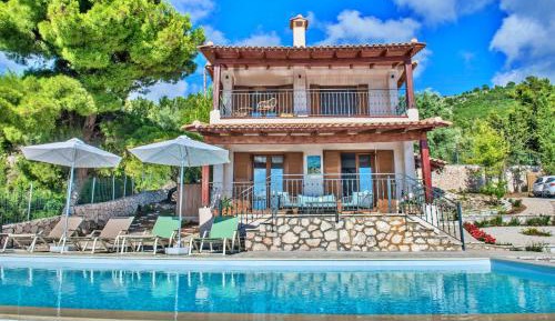 Villa with Sea View