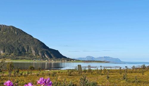 Five-Bedroom Holiday Home