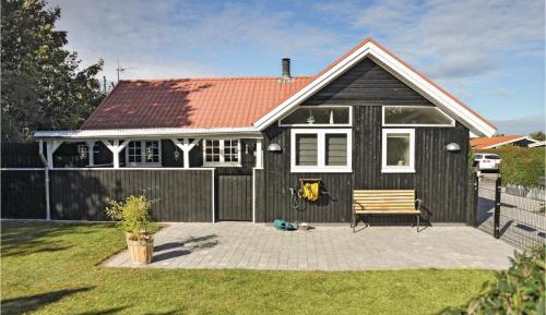 Three-Bedroom Vacation Home 