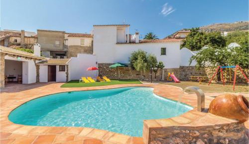 Four-Bedroom Vacation Home