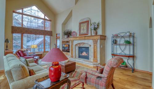 Three Bedroom Apartment
