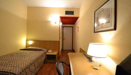 Economy Single Room