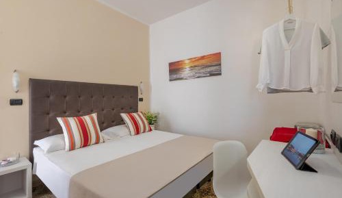 Comfort Double Room with Sea View