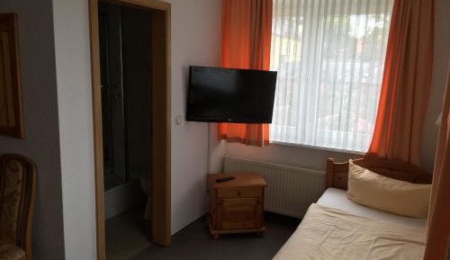 Twin Room with Lake View