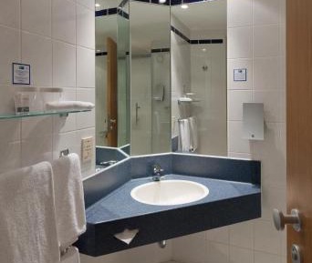 Standard Room with Free Breakfast