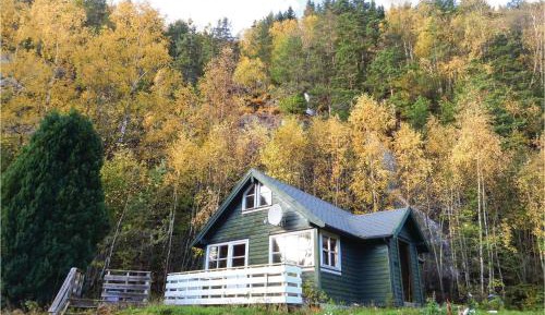 Three-Bedroom Vacation Home 