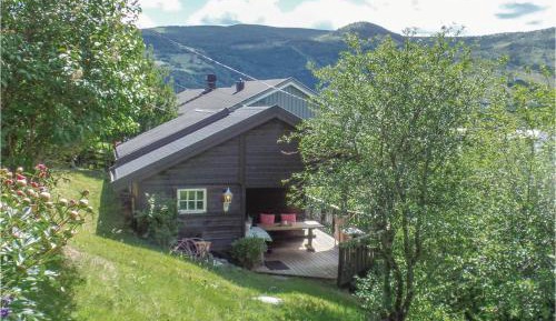 One-Bedroom Holiday Home