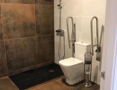 Apartment with Garden View