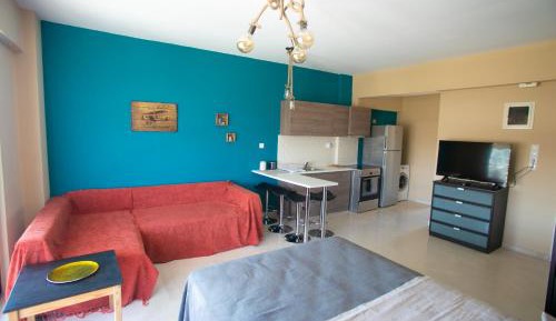 Studio Apartment with Sea View