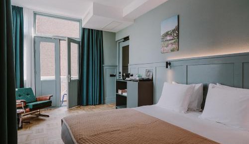 Deluxe Double Room with Balcony