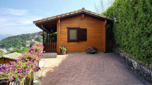 One-Bedroom Apartment with Sea View