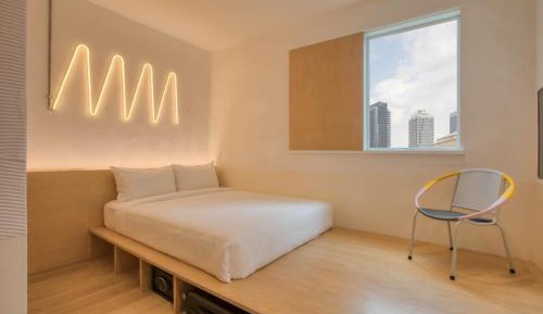 Crashpad - City View