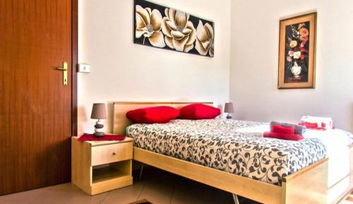 Superior One-Bedroom Apartment