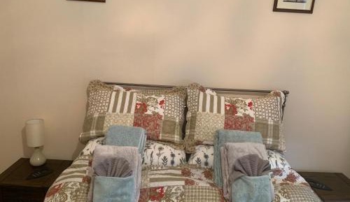 Deluxe Double Room with Shower