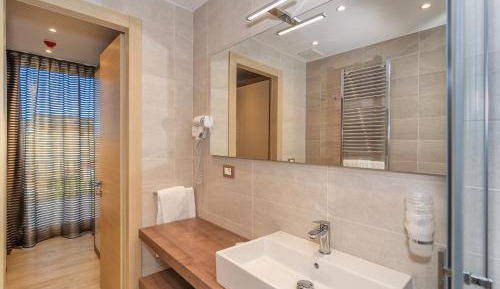 Quadruple Room with Beach Access