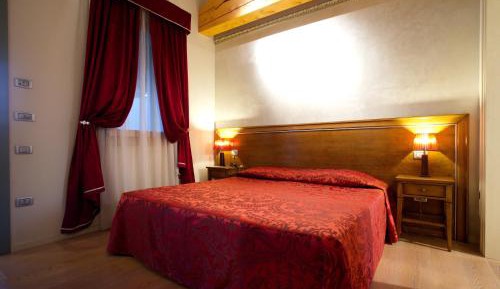 Superior Double/Twin Room